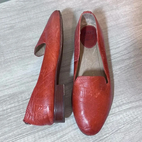 Frye Grace Venetian Leather Slip On Loafers Size 7.5 - Picture 2 of 12